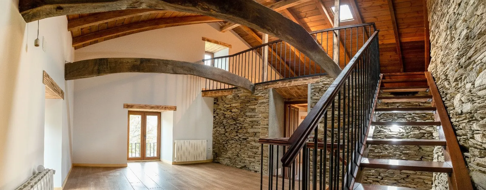 Reforma integral con cambio de uso a vivienda en Lugo