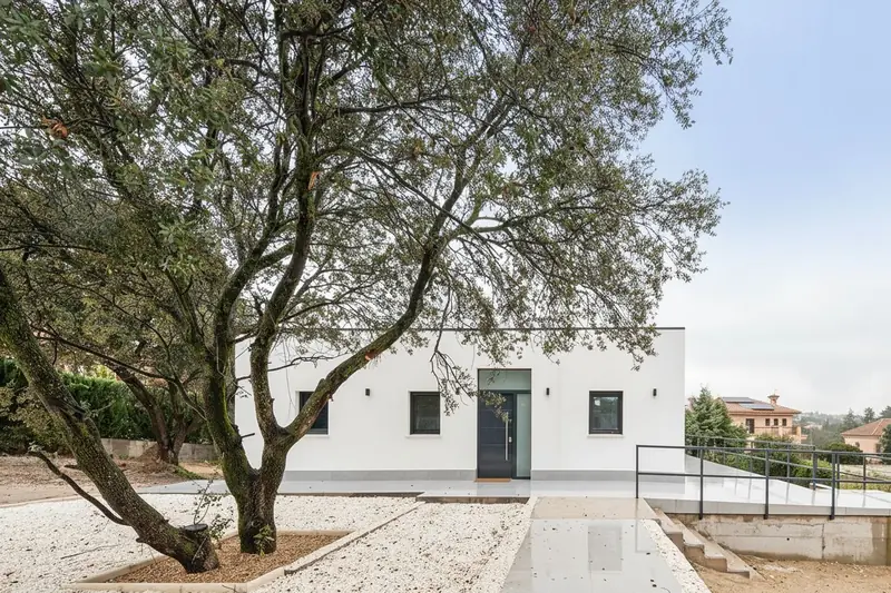 Obra nueva de vivienda unifamiliar en Guadarrama (Madrid)