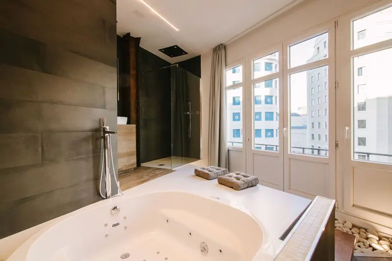 Reforma integral de suite hotelera en Gran Vía, Madrid, foto 10 de 10